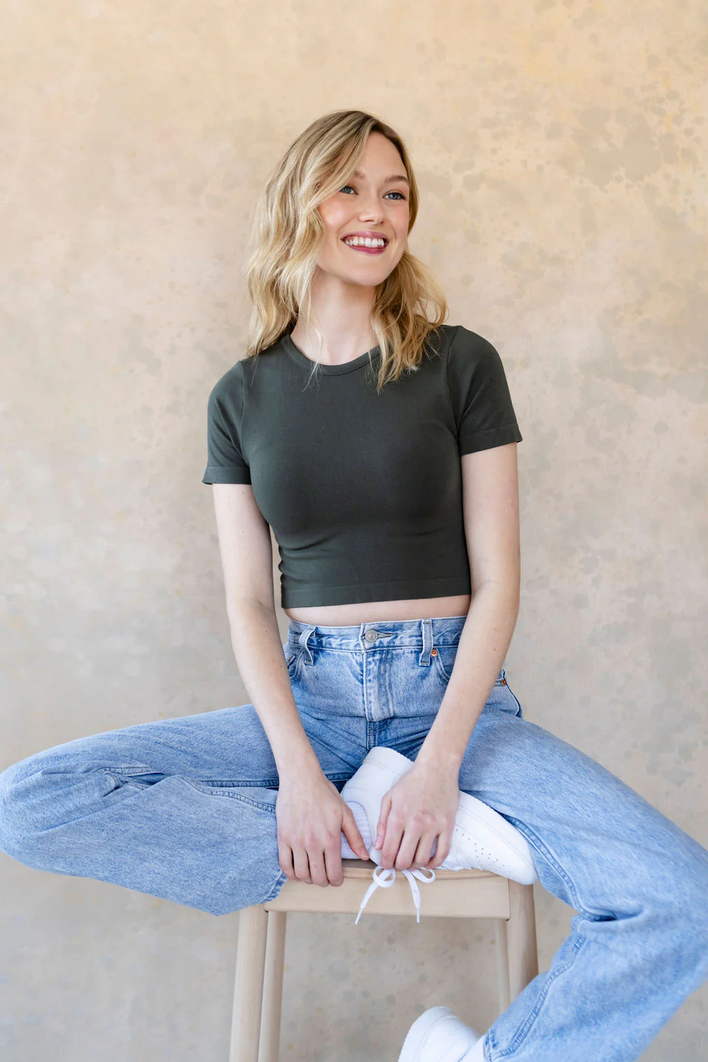 Crop top à manches courtes en bambou - kaki - Image 4