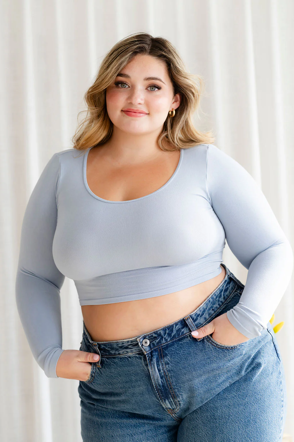 Crop top à manches longues en bambou - bleu ciel - Image 4