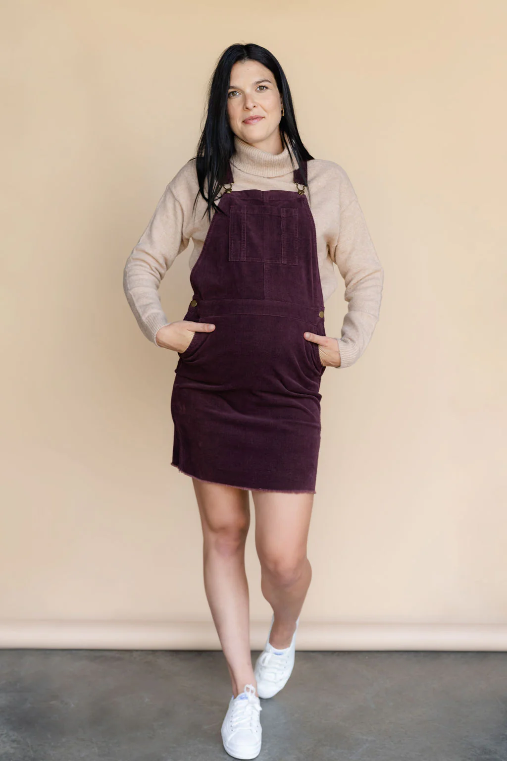 Robe salopette en corduroy - acajou - Image 4