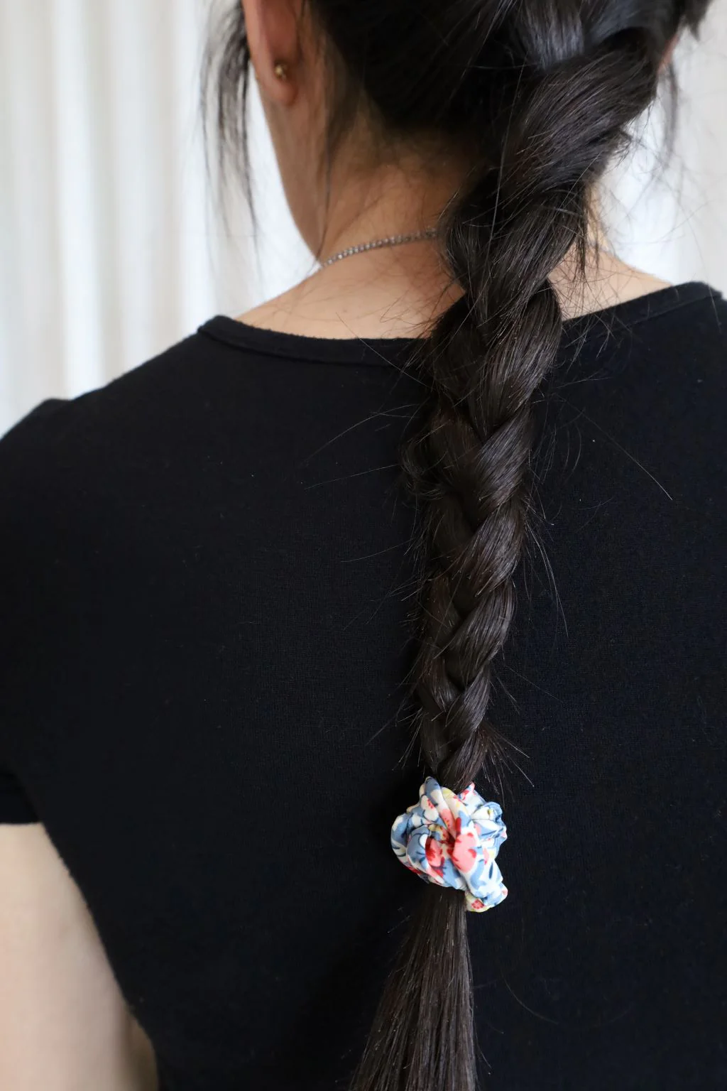 TRIO: 2 pinces & mini chouchou - bleu floral - Image 4